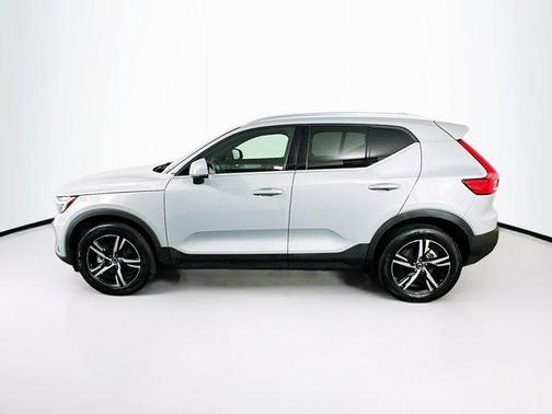 Gray 2025 Volvo XC40 B5 Core Bright Theme