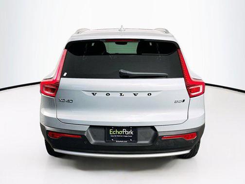 Gray 2025 Volvo XC40 B5 Core Bright Theme