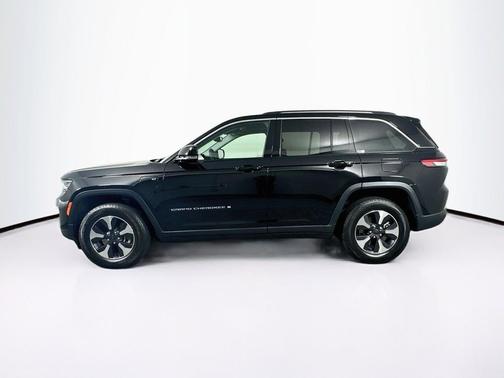 Black 2024 Jeep Grand Cherokee 4xe Base