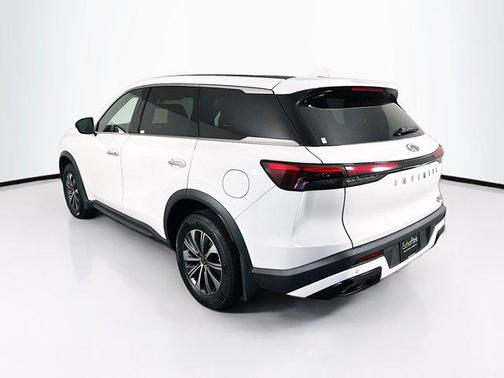 Glacier White 2023 INFINITI QX60 Pure