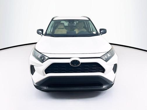 Super White 2020 Toyota RAV4 LE