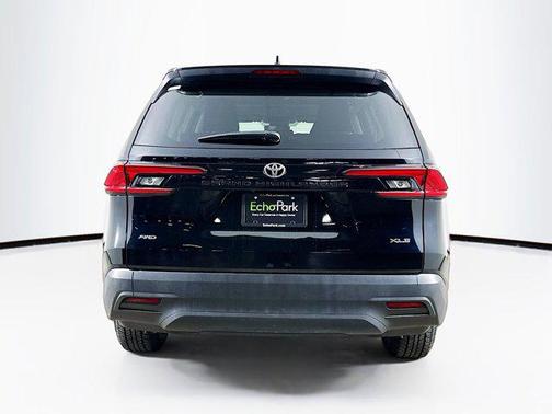 Midnight Black Metallic 2025 Toyota Grand Highlander XLE