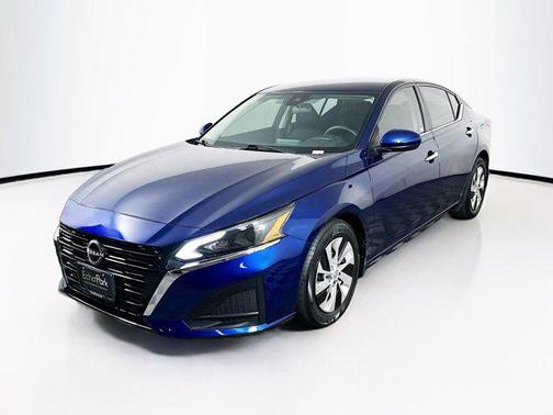 Deep Blue Pearl 2023 Nissan Altima S FWD