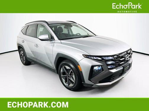 Shimmering Silver 2025 Hyundai TUCSON SEL