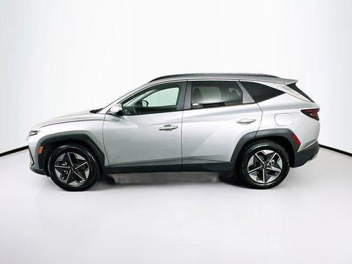 Shimmering Silver 2025 Hyundai TUCSON SEL