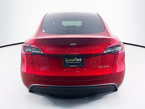 2024 Tesla Model Y Long Range Dual Motor All-Wheel Drive