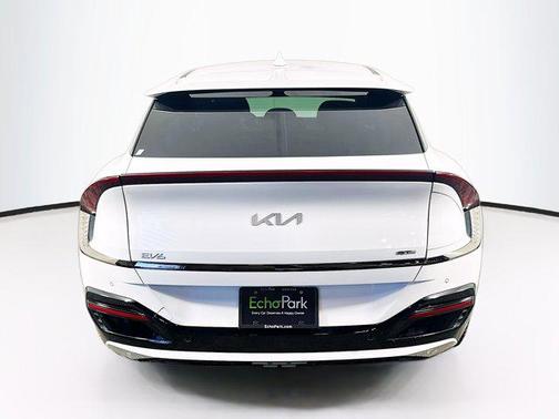 Snow White Pearl 2023 Kia EV6 GT-Line