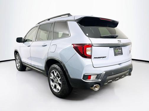 Sonic Gray Pearl 2022 Honda Passport AWD TrailSport