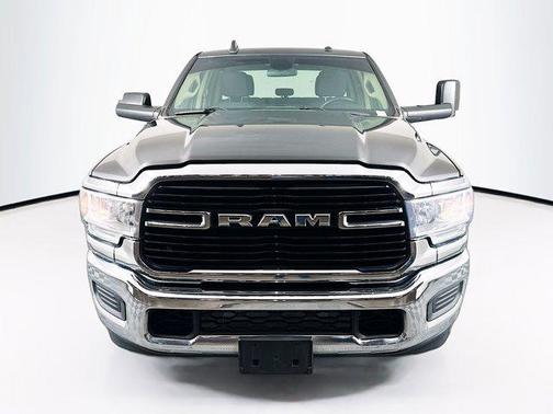 2020 RAM 2500 Big Horn Crew Cab 4x4 6'4' Box