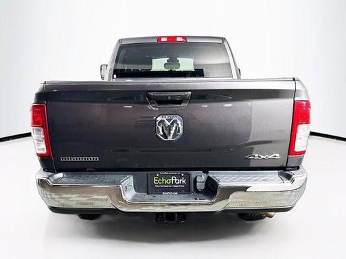 2020 RAM 2500 Big Horn Crew Cab 4x4 6'4' Box