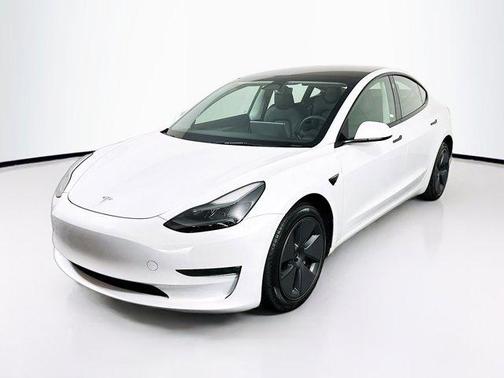 2023 Tesla Model 3 Standard Range