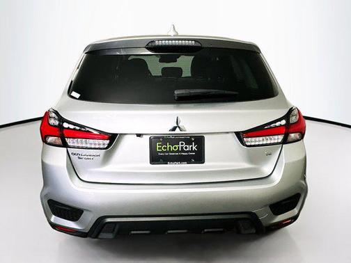 2025 Mitsubishi Outlander Sport SE