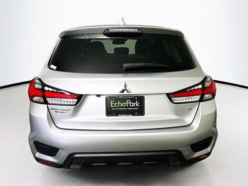 2025 Mitsubishi Outlander Sport SE