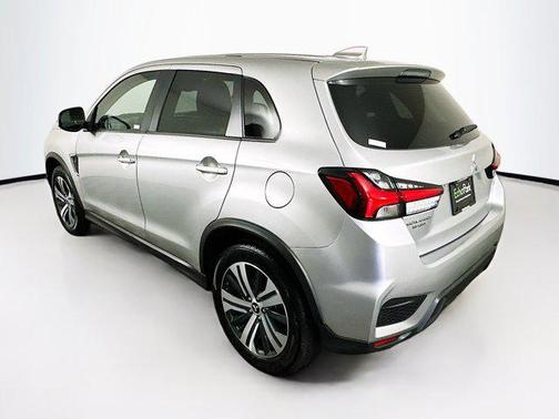 2025 Mitsubishi Outlander Sport SE