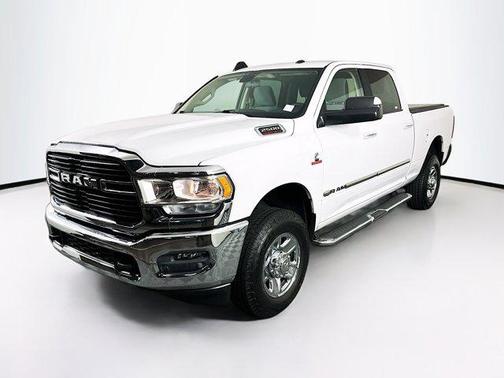 2019 RAM 2500 Big Horn Crew Cab 4x4 6'4' Box