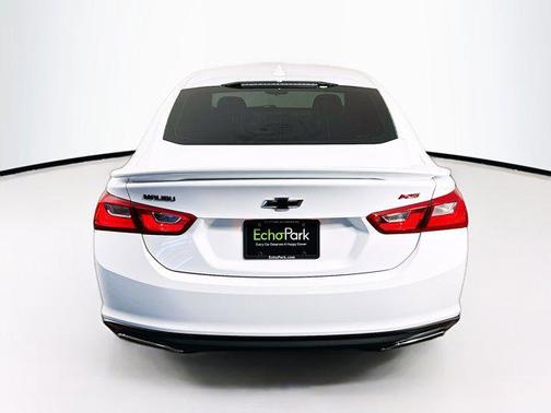 Summit White 2023 Chevrolet Malibu FWD RS