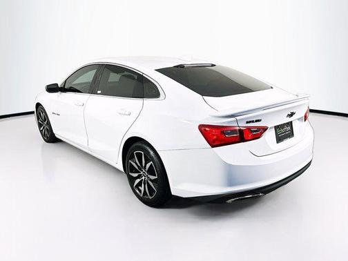 Summit White 2023 Chevrolet Malibu FWD RS