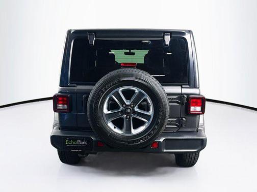 2023 Jeep Wrangler 4-Door Sahara 4x4