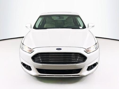 White Platinum Metallic Tri-Coat 2016 Ford Fusion Energi Titanium