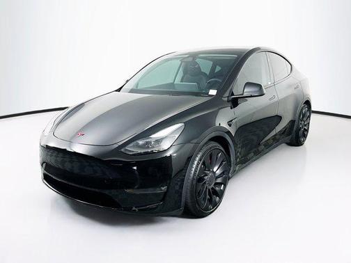 Solid Black 2023 Tesla Model Y Performance