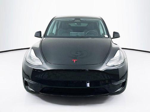 Solid Black 2023 Tesla Model Y Performance