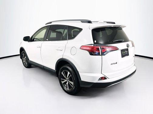 Magnetic Gray Metallic 2018 Toyota RAV4 XLE