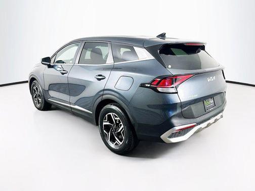 Gravity Gray 2025 Kia Sportage LX