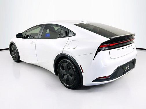 2023 Toyota Prius LE