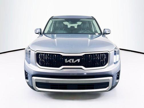 2023 Kia Telluride LX