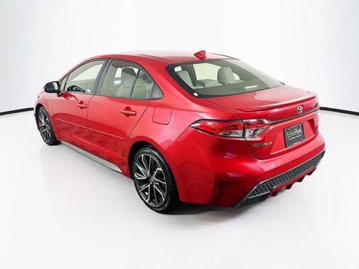 Barcelona Red Metallic 2020 Toyota Corolla SE