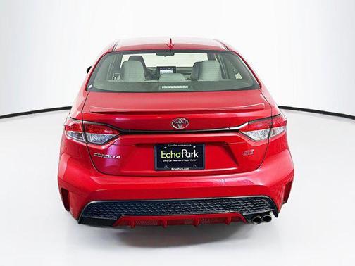 Barcelona Red Metallic 2020 Toyota Corolla SE