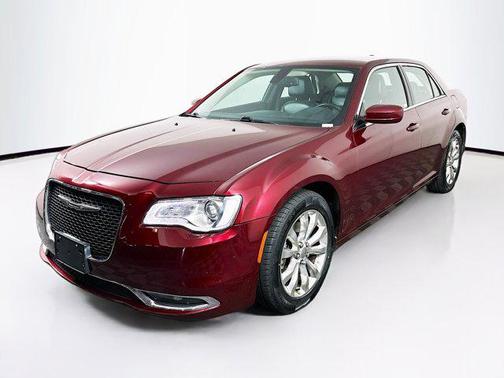 2017 Chrysler 300 Limited