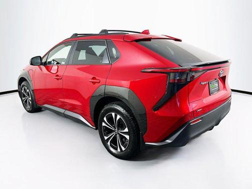 2024 Toyota bZ4X XLE