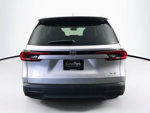 2025 Toyota Grand Highlander XLE