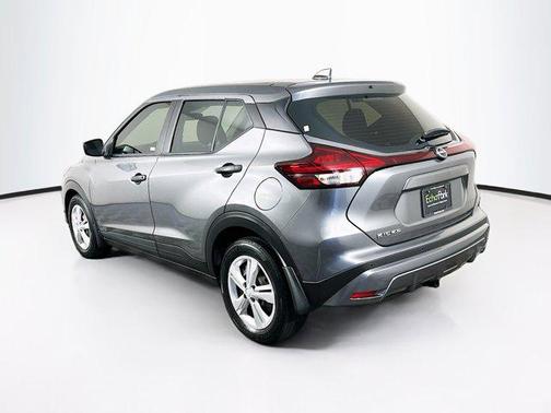 Gun Metallic 2024 Nissan Kicks S