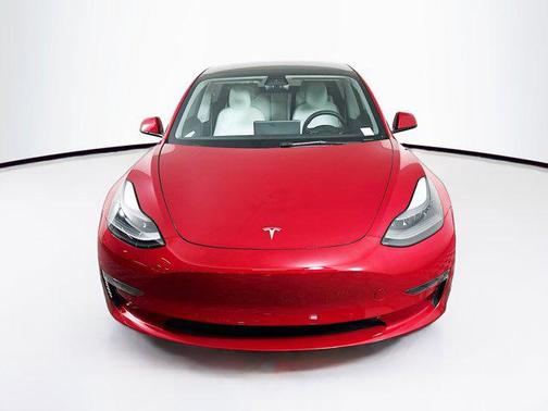 2022 Tesla Model 3 Standard Range