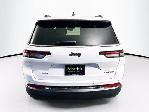 Bright White Clearcoat 2023 Jeep Grand Cherokee L Limited