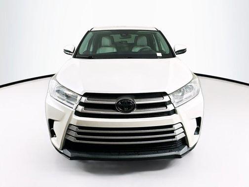 2018 Toyota Highlander LE I4