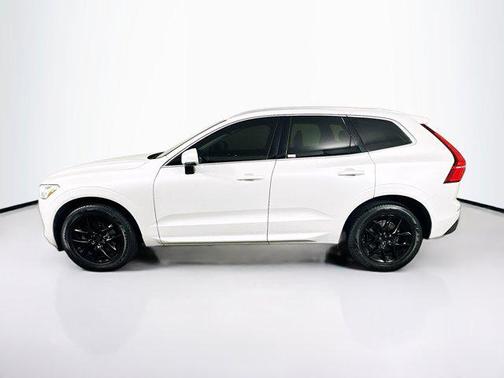 2019 Volvo XC60 T5 Momentum