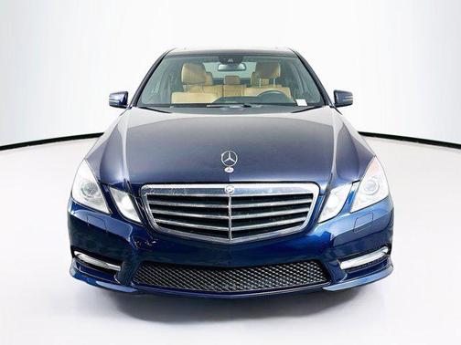 2013 Mercedes-Benz E-Class 4MATIC