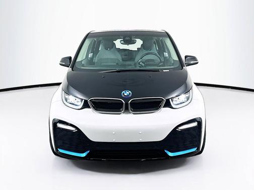 Fluid Black w/BMW i Frozen Blue Accent 2018 BMW i3 94Ah s