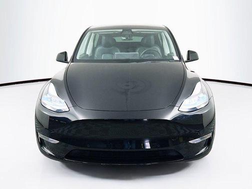 Solid Black 2022 Tesla Model Y Performance Dual Motor All-Wheel Drive