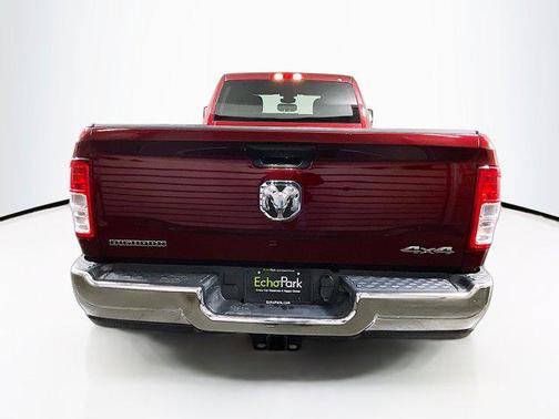 2024 RAM 3500 Big Horn Crew Cab 4x4 8' Box