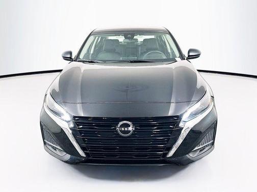 2024 Nissan Altima S FWD