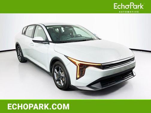 Morning Haze 2025 Kia K4 LXS