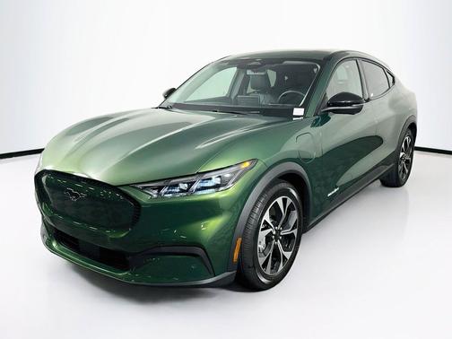 Eruption Green Metallic 2025 Ford Mustang Mach-E Select