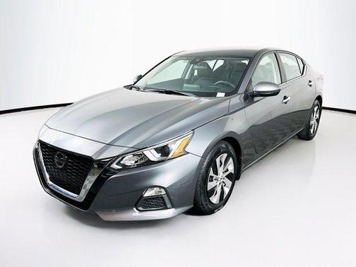 2020 Nissan Altima S FWD