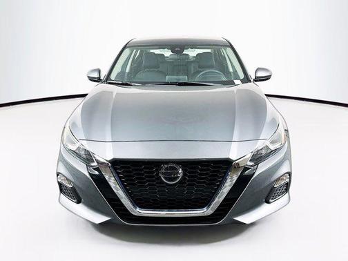 2020 Nissan Altima S FWD