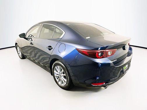 2025 Mazda Mazda3 FWD