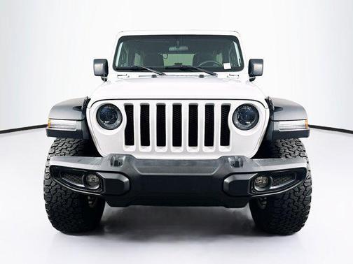 Bright White Clearcoat 2023 Jeep Wrangler 4-Door High Tide 4x4